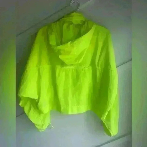 Zara 90s Relaxed Crop Windbreaker Jacket Lightweight Rain Coat Neon Green Size L - Picture 4 of 7